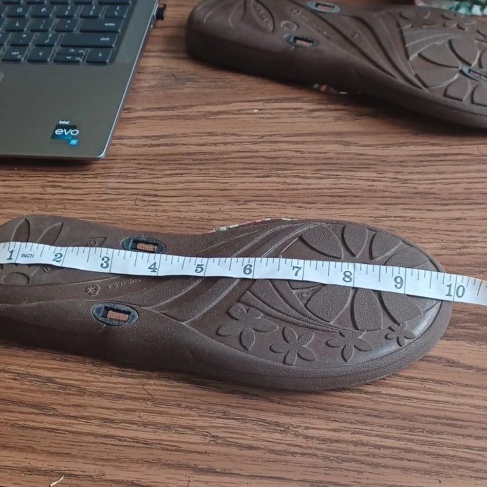 Okabashi Surf Flip Flops Sandals size M/L (8.5-9)  Brown Slip On Arch Support